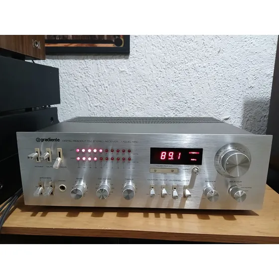 Receiver Gradiente Model 1450
