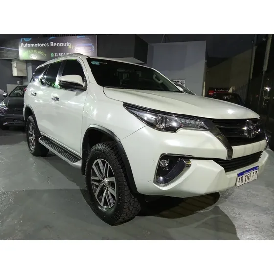 Toyota Sw4 2.8 Srx 204cv 4x4 7as At