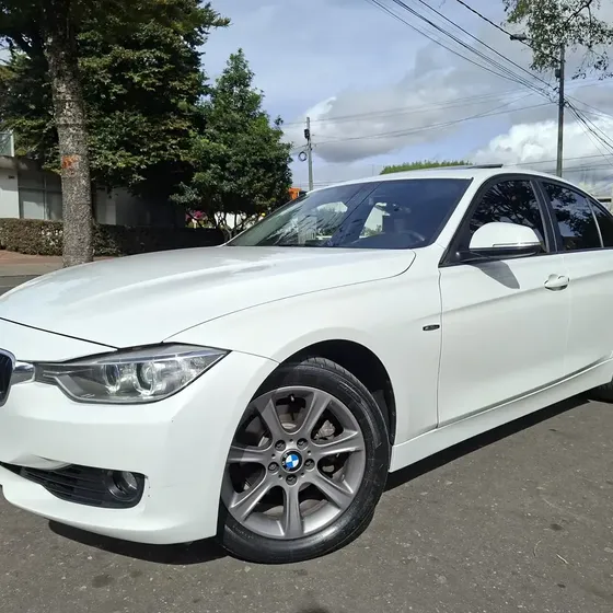 BMW Serie 3 2014 2.0 320i F30 Sportline