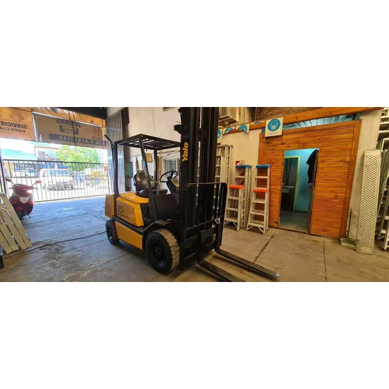 Autoelevador Yale Sumitomo (japon) Fd25 Buen Estado Funciona