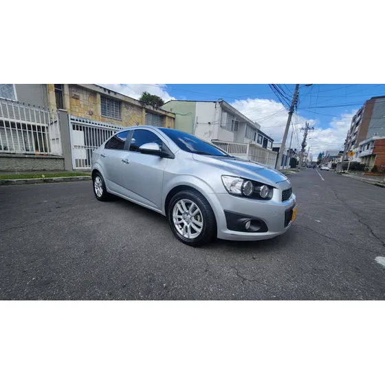 Chevrolet Sonic 1.6 Lt 5 P Automática
