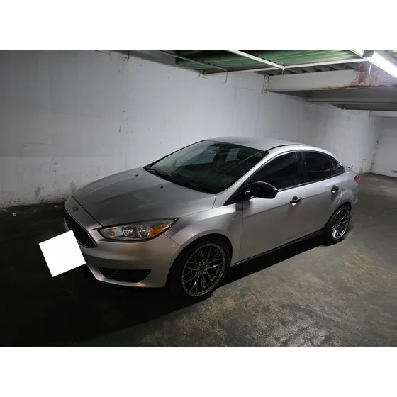 Ford Focus 2.0 S At