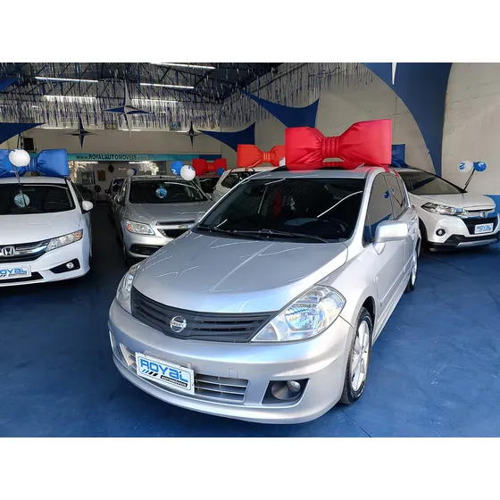 Nissan Tiida Tiida Sl 1.8 (flex) (aut)