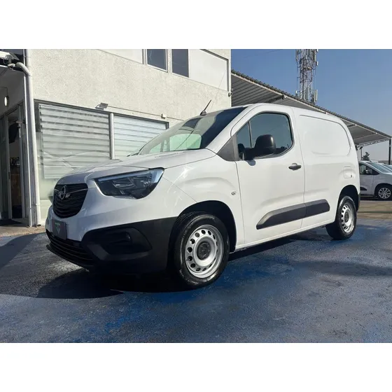 Opel Combo L1