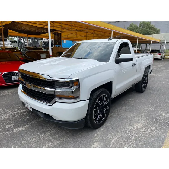 Chevrolet Silverado Silverado 1500 Ls Cab Regular At