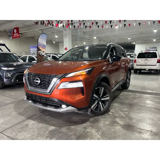 Nissan X-trail 2.5 Platinum Plus 3 Row Cvt