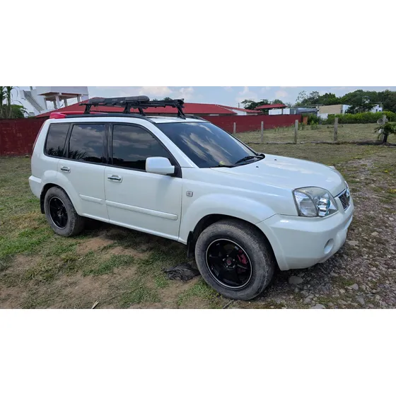 Nissan X-trail 2.5 Advance
