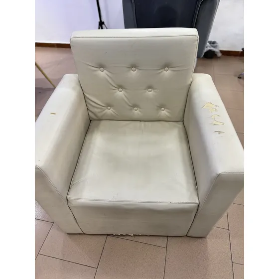 Poltrona Usada Para Puesto De Manicure