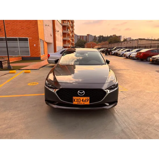 Mazda 3 2.0 Touring