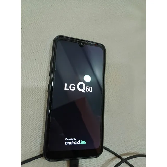 Lg Q60 64 Gb 3 Gb Ram + Funda Rugged De Regalo Negro