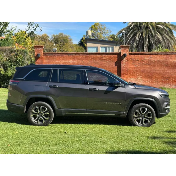 Jeep Commander 2.0 Td380 At9 4x4 7pas Limited