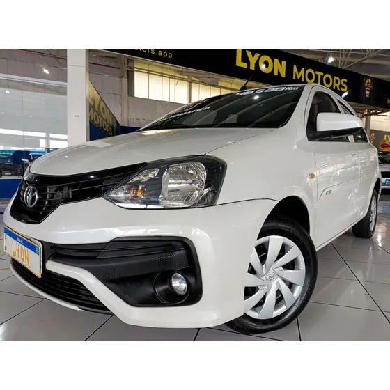 Toyota Etios 1.3 X 16v