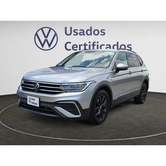 Volkswagen Tiguan 5p Comfortline L4/1.4/t Aut