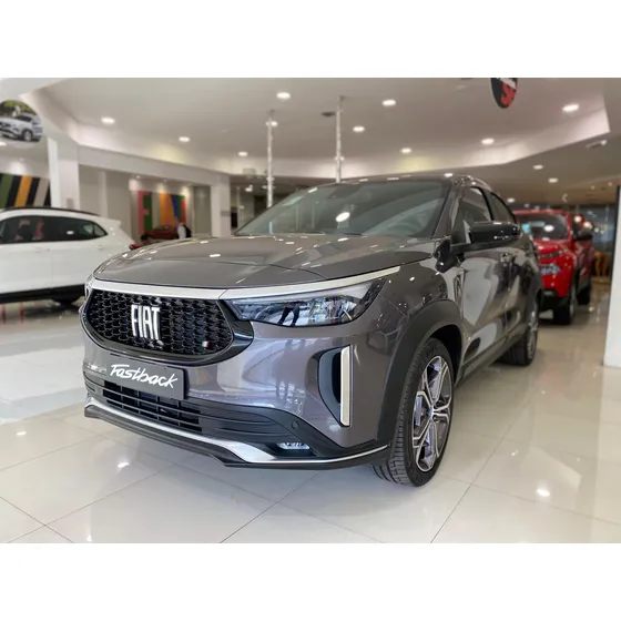 Fiat Fastback 1.3 T270 At6