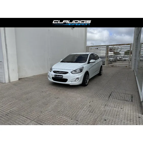 Hyundai Accent Gl