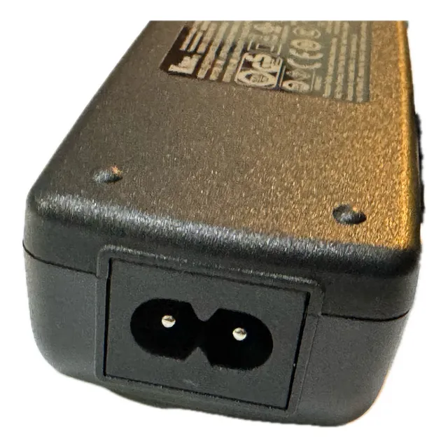 Fuente Trafo Pedalera Multi Efecto Line 6 Pod Hd 300 Hd400 No