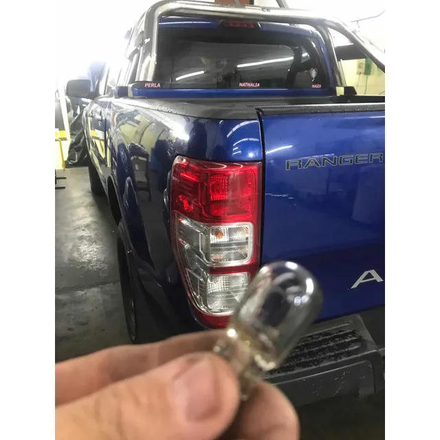 Lampara De Posicion Stop Ford Ranger Modelo Nuevo Instalacio