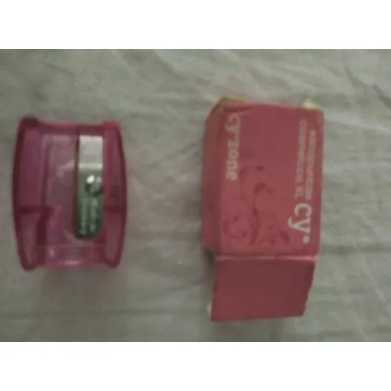 Sacapunta Cosméticos Xl, Marca Cy Zone, Color Rosa.