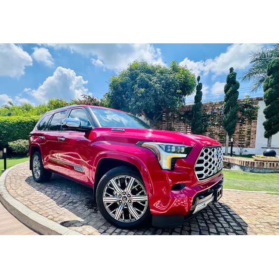 Toyota Sequoia 3.5 V6 Capstone