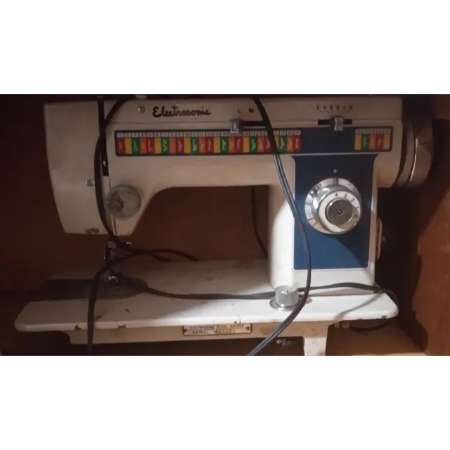 Máquina De Coser 