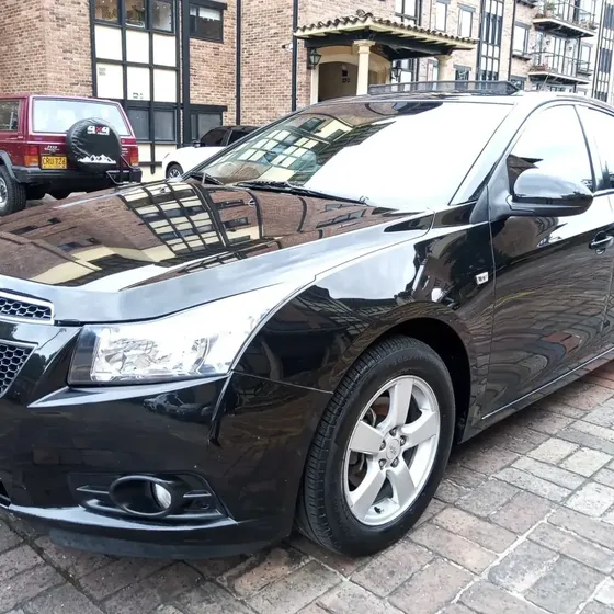 Chevrolet Cruze 2011 1.8 Platinum At