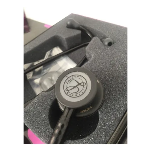 Estetoscópio 3m Littmann Classic lll - 5803 Black Edition