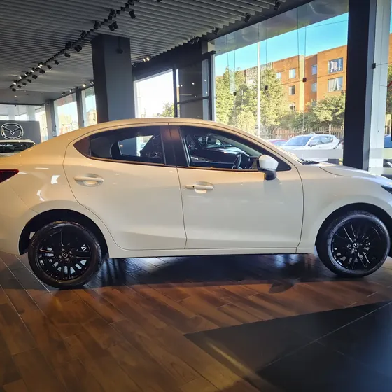 Mazda 2 Sedan 2026 1.5 Grand Touring Sedan At.