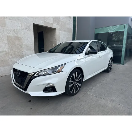 Nissan Altima Sr