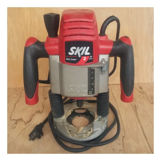 Trompo Fresadora Router Marca Skil 1/4 PuLG De 2 Hp Usado