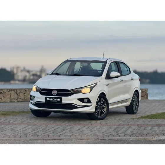 Fiat Cronos 1.8 8v
