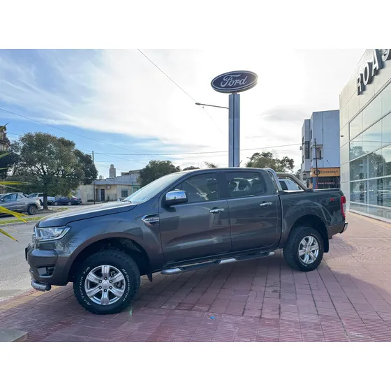Ford Ranger 4x4 Xlt Mt 3.2l D