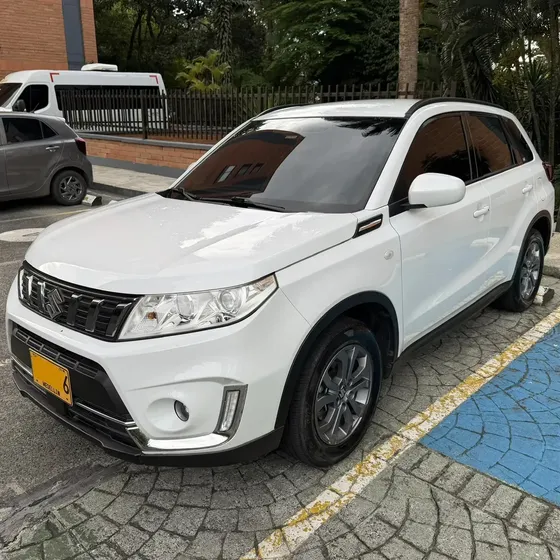 Suzuki Vitara Live 2023 1.6 Gl At