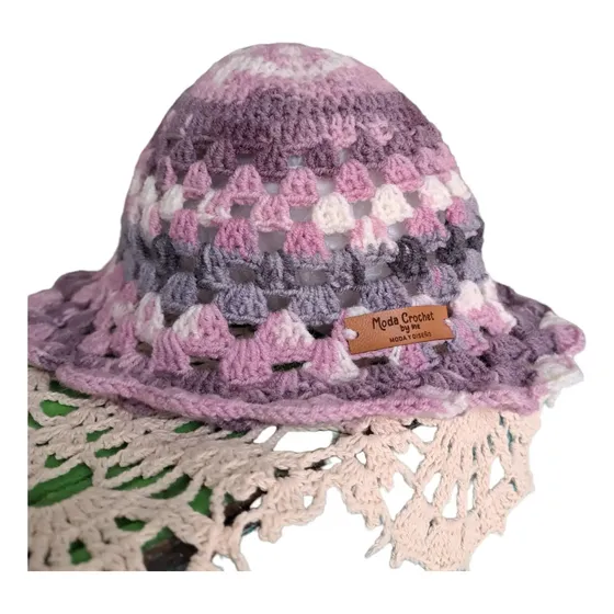 Gorrito Capelina En Crochet Color Matizado En Gris Y Rosa