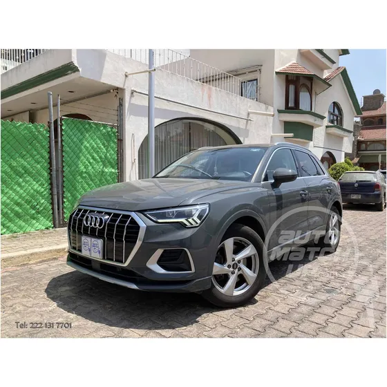 Audi Q3 2.0 Select 180hp 4x4