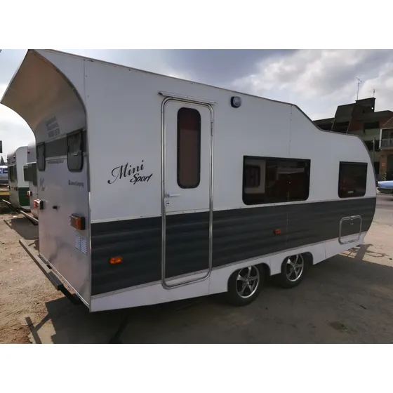 Casa Rodante Lomas Camping Ronik Lomas Mini Sport 440