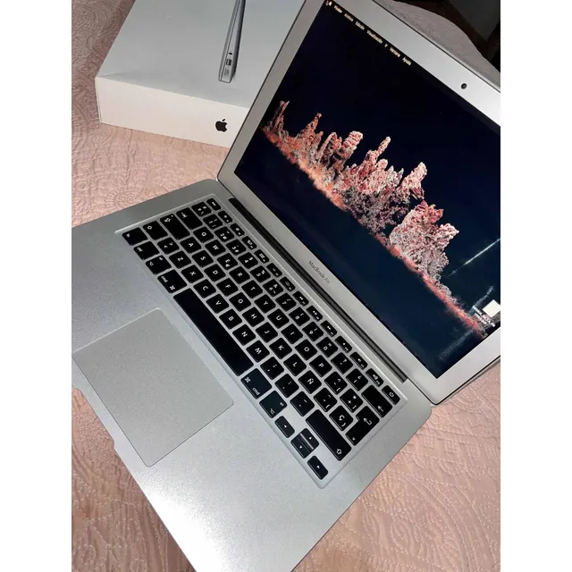 Macbook Air (13, 2017)
