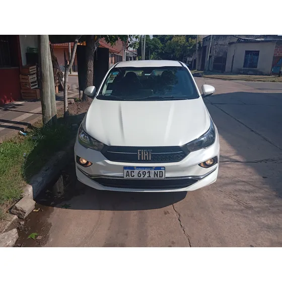 Fiat Cronos 1.8 16v Precision