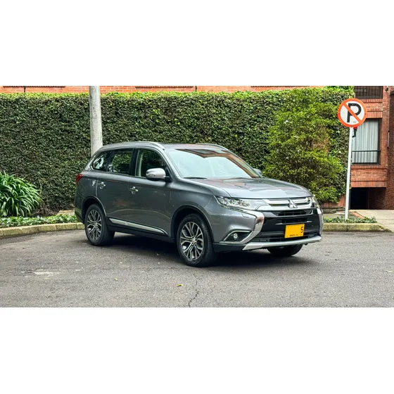 Mitsubishi Outlander 3.0 Kaiteki