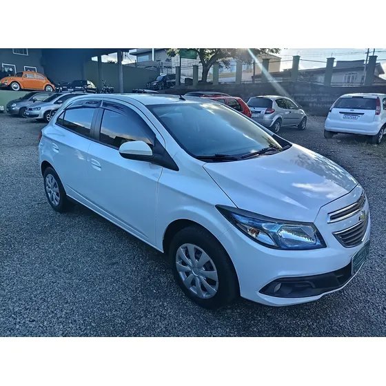 Chevrolet Onix 1.4 Lt 5p
