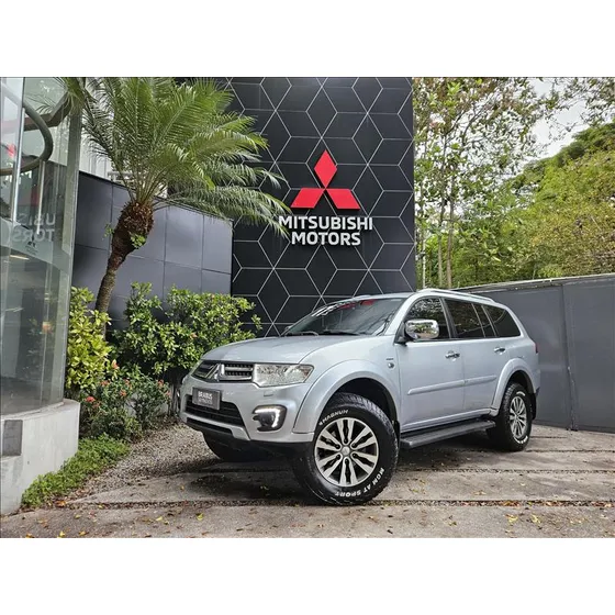 Mitsubishi Pajero 3.5 Hpe 4x4 7 Lugares V6 24v