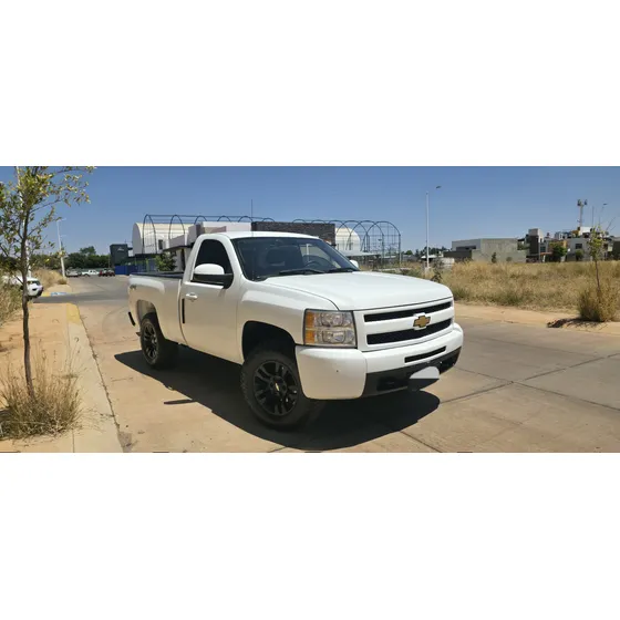 Chevrolet Silverado 5.3 2500 Cab Reg Ls 4x4 Mt