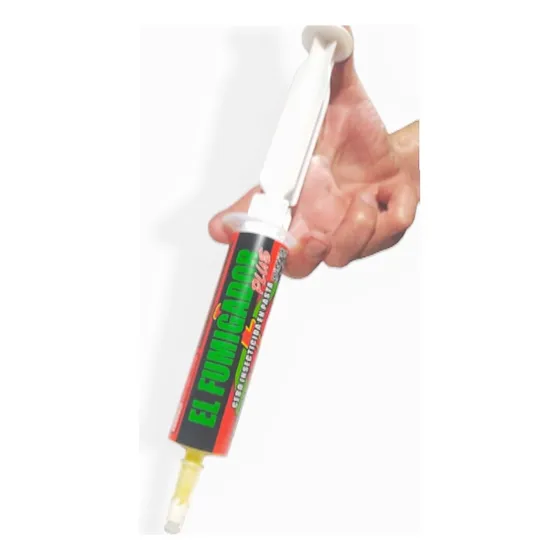 Jeringa Mata Cucarachas 65 Grs.  El Fumigador  Profesional.