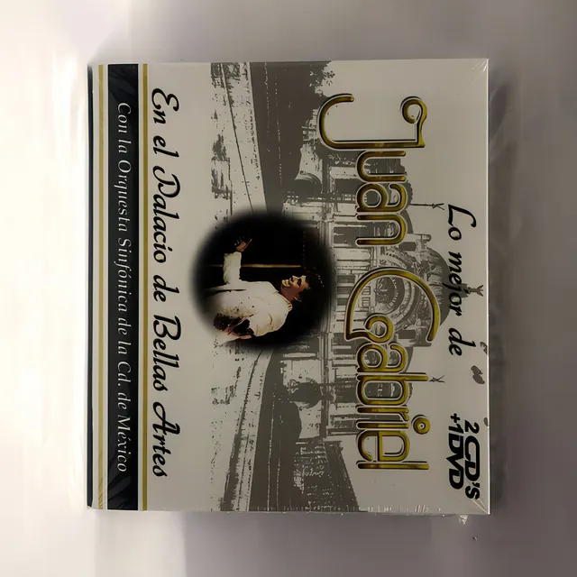 Juan Gabriel - En El Palacio De Bellas Artes