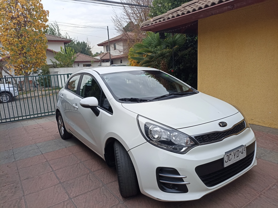 Kia Rio 5 Kia Rio 5 Ex 1.4 At Ex 1.4 Automático