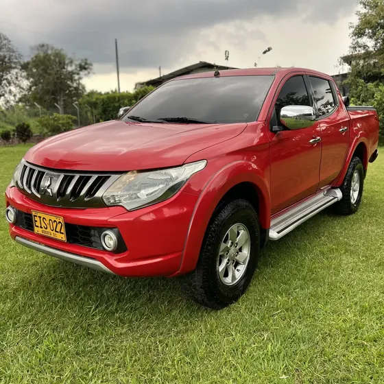 Mitsubishi L200 Sportero 2018 2.5 High Power