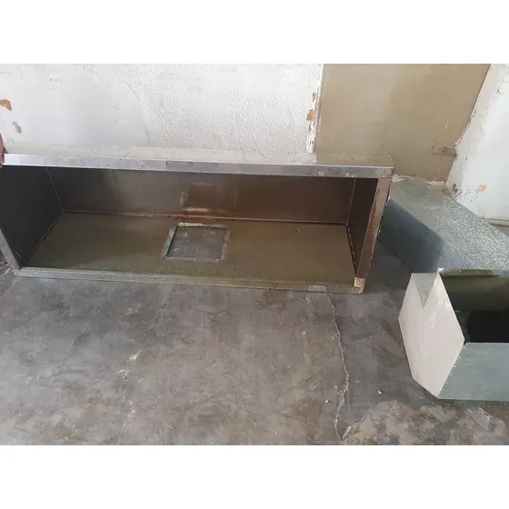 Campana Para Cocina Industrial. Hueco De Pared. Usada