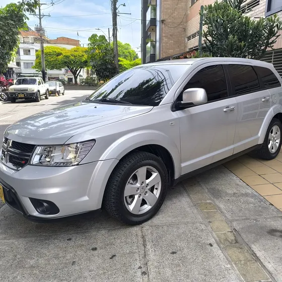 Dodge Journey 2014 2.4 Cc Automática 4x2