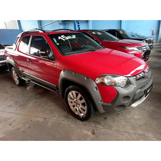 Fiat Strada 1.8 16v Adventure Cab. Dupla Flex Dualogic 3p