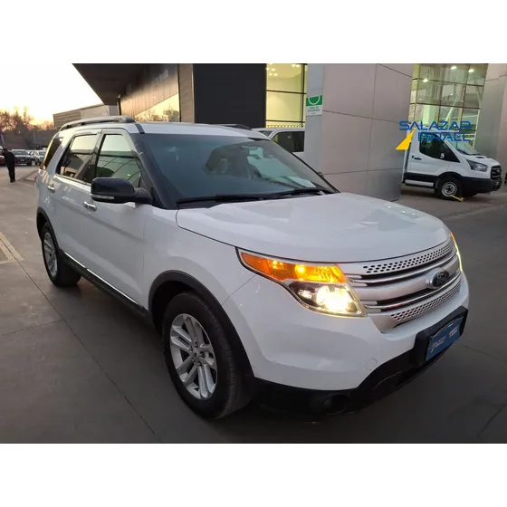 Ford Explorer Xrs