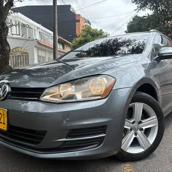 Volkswagen Golf Vii 2016 2.0 Tdi Sportwagen S Dsg